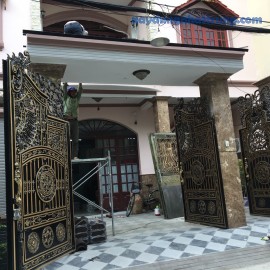 Chị Nguyễn Thi Diệu Hiền số: 152/36/15 Lạc Long Quân, P 3, Q 11