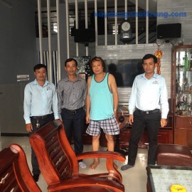 Chị Phương số: 147F Đoàn Văn Bơ, P 14, Q 4